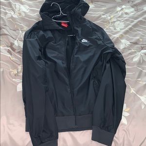 nike windbreaker
